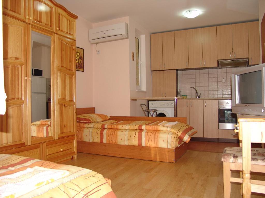 Our Home Guest Rooms Veliko Tărnovo Exteriör bild