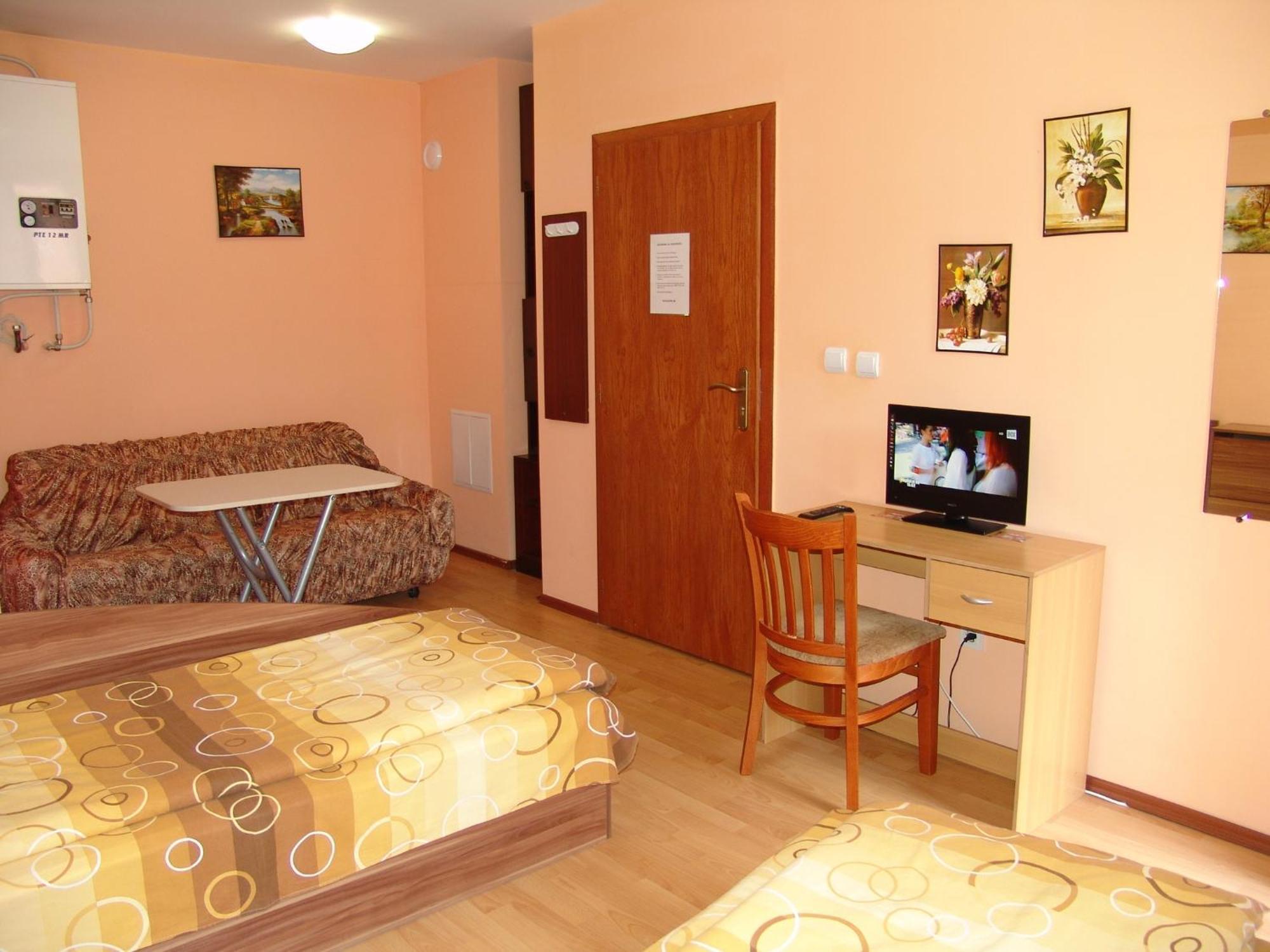 Our Home Guest Rooms Veliko Tărnovo Exteriör bild
