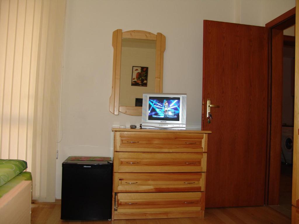 Our Home Guest Rooms Veliko Tărnovo Exteriör bild