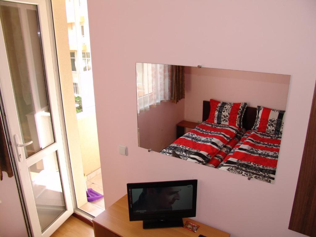 Our Home Guest Rooms Veliko Tărnovo Exteriör bild