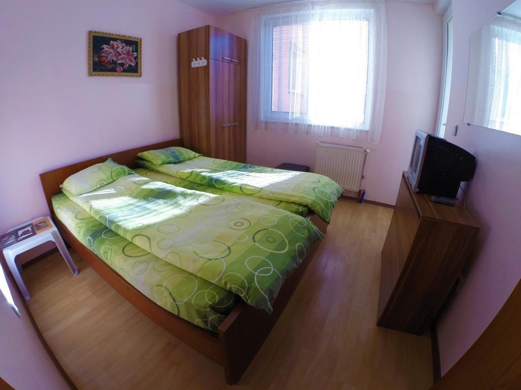 Our Home Guest Rooms Veliko Tărnovo Exteriör bild